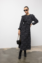 Vestido Preto com Bolinhas Brancas