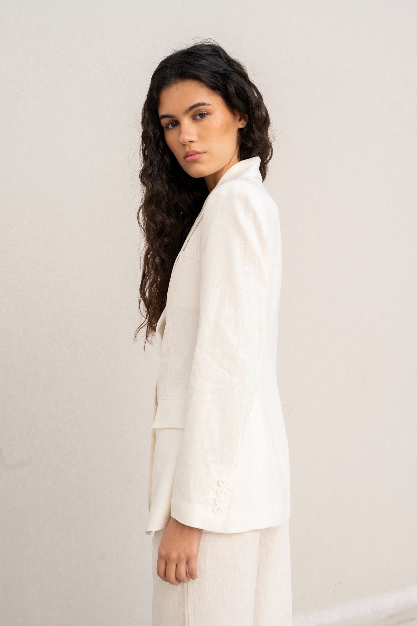 BLAZER EM LINHO BEGE