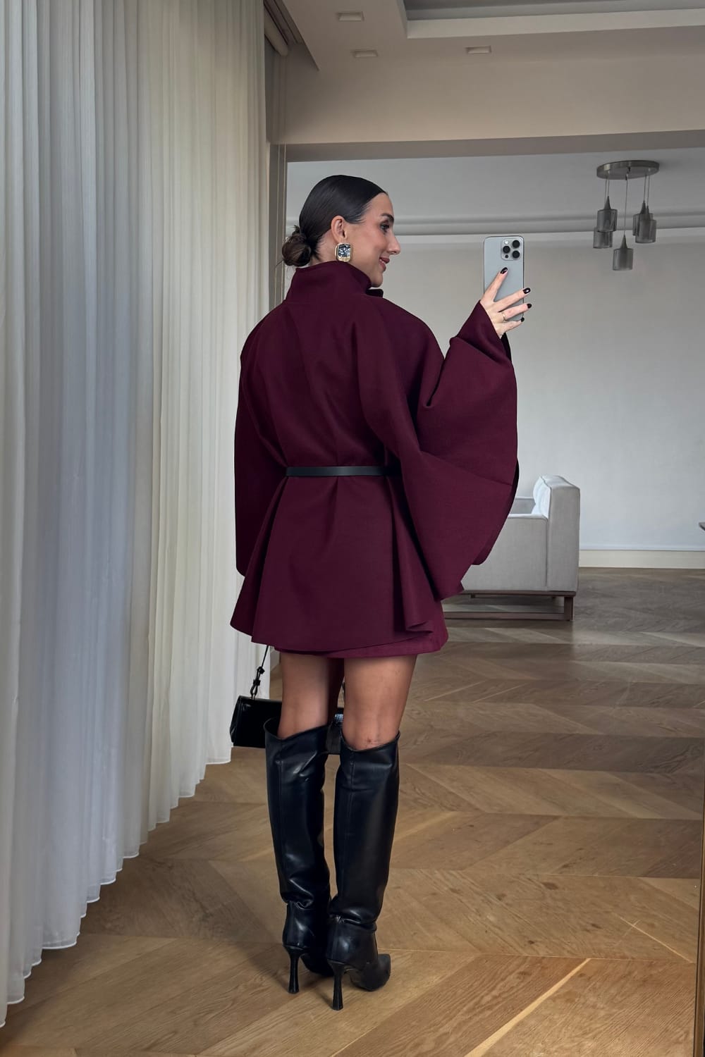 Capa bordeaux Com Cinto