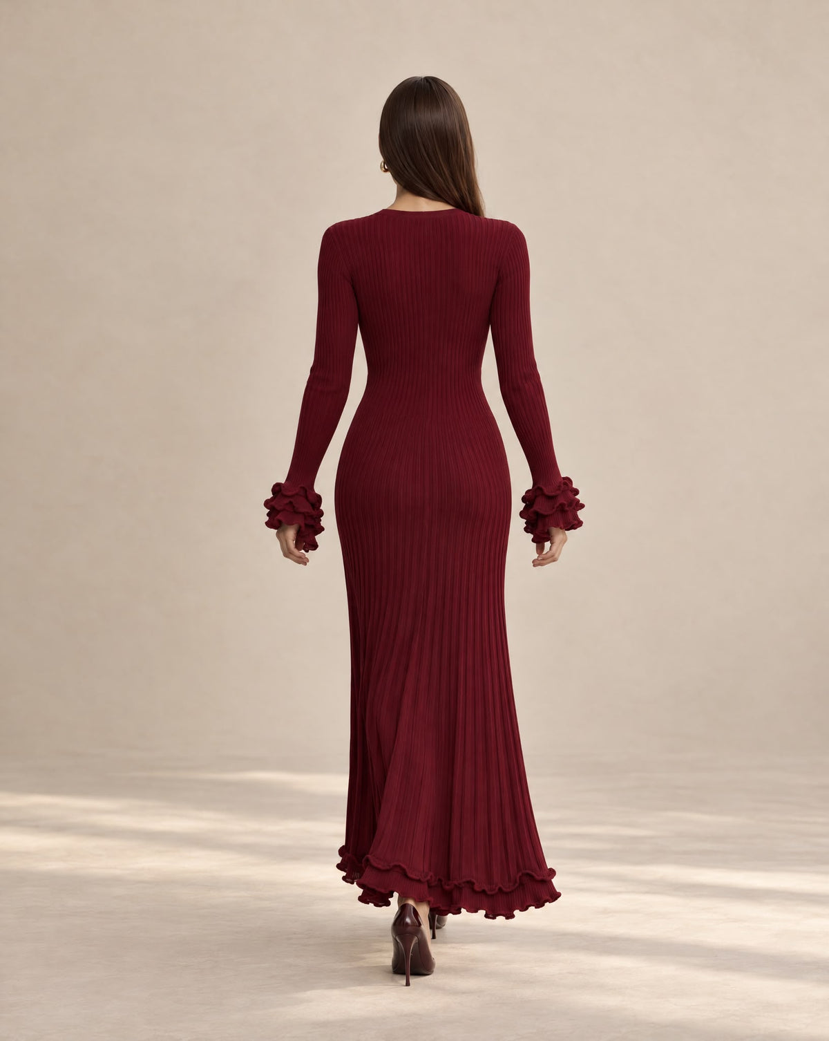 Vestido Bordeaux de Malha com Botões Dourados