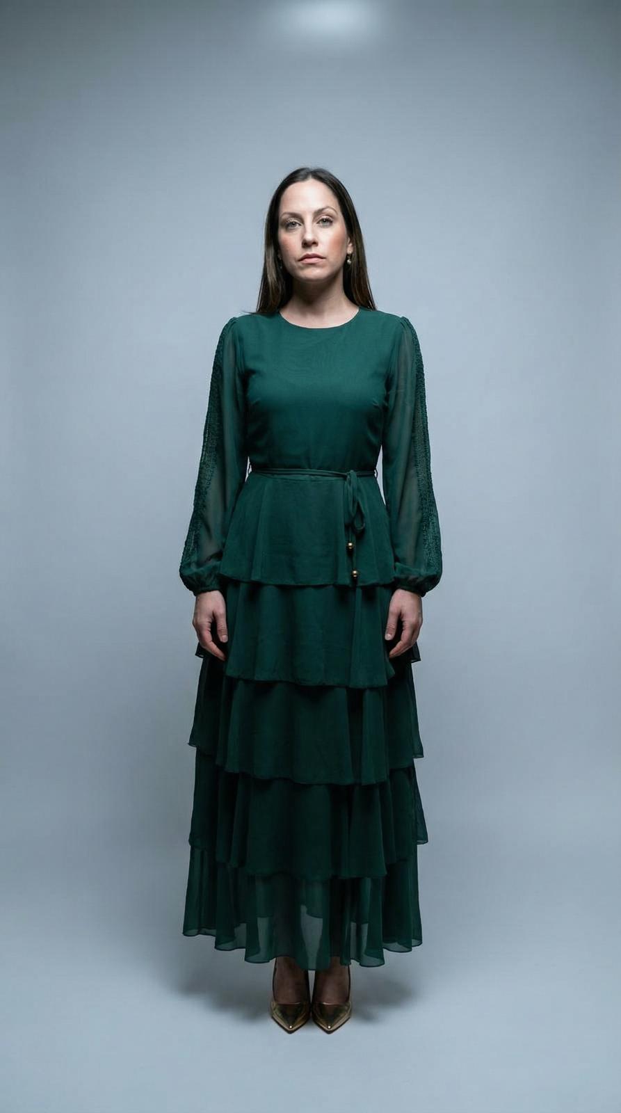 Vestido Verde com Folhos e Renda nas Mangas